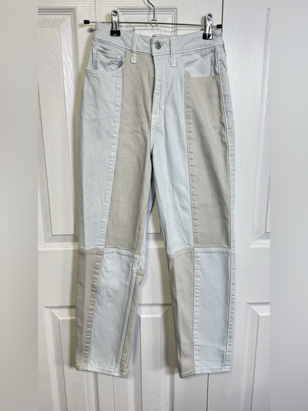 Hollister Two Tone Patchwork Ultra High Rise Vintage Jeans 25